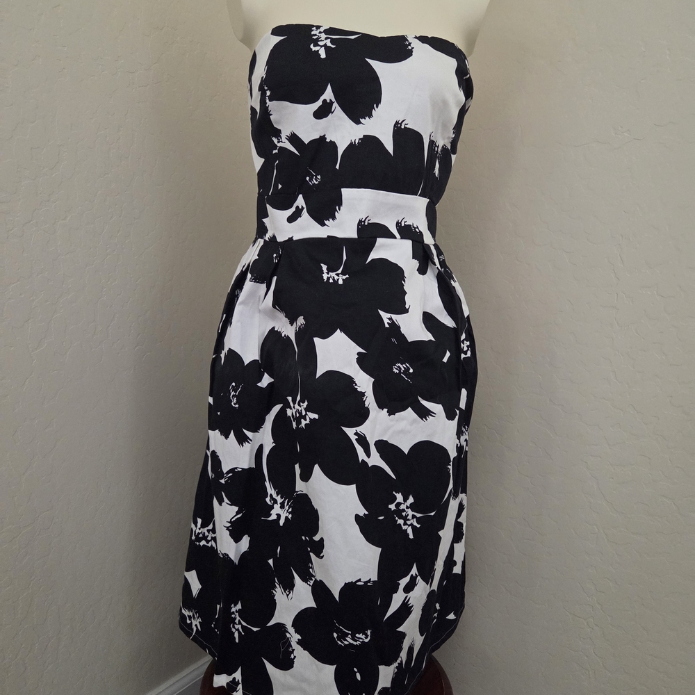 Romy Strapless Black and White Floral Dress